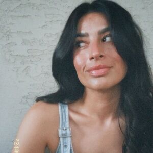 Meet your Posher, Grecia